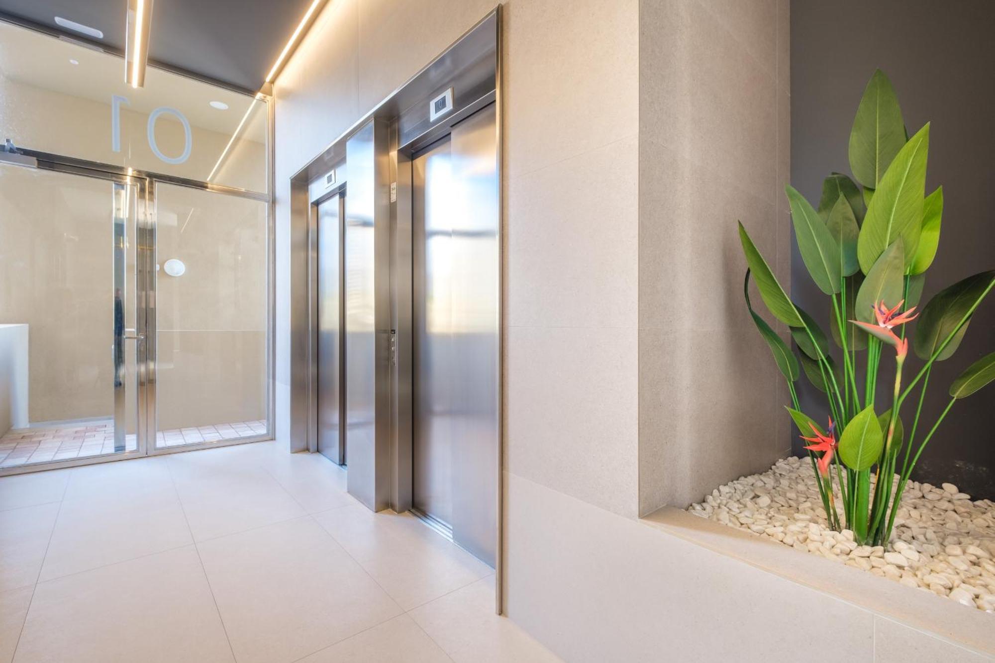 Sunset Cliffs Deluxe Apartment 6133 Poniente Beach Benidorm Eksteriør billede